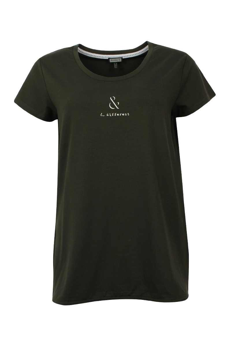 Shirt Be different